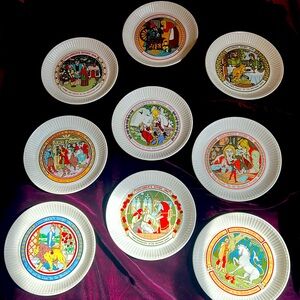 9 Vintage Porcelain Brothers Grimm Fairytails Plates